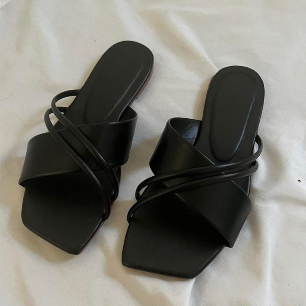 Brand new black slippers sandals